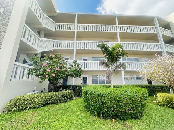 162 Grantham E, Deerfield Beach, FL 33442