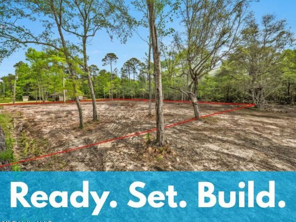 Dorothy Street, Ocean Springs, MS 39564