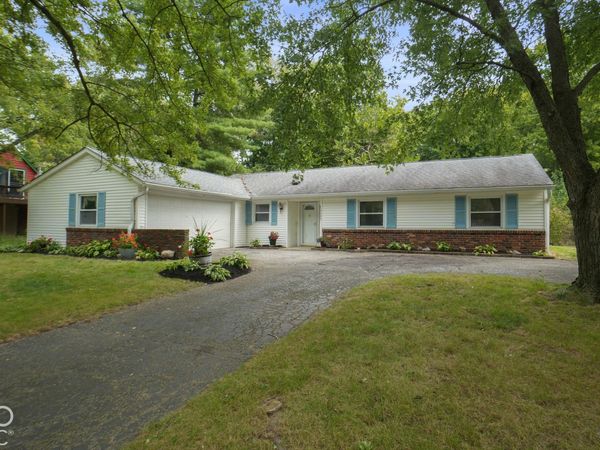 7337 Woodside Drive , Indianapolis, IN 46260