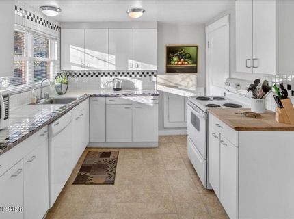 611 Nixon Avenue, Reno, NV 89509 Photo