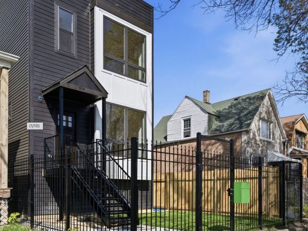 904 N Trumbull Avenue, Chicago, IL 60651