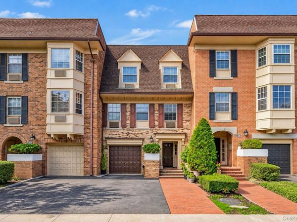 12-32 Diane Place, Unit 204L, Bayside, NY 11360