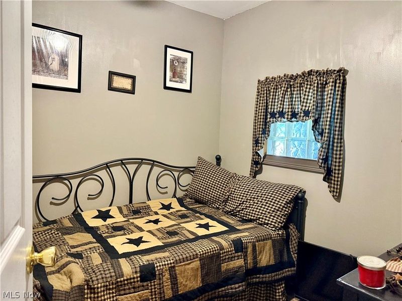 1207 N 9th Street, Martins Ferry, OH 43935 Photo 25