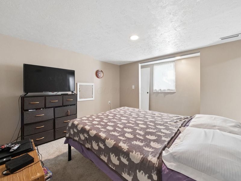 5142 Rutledge Drive S, Columbus, OH 43232 Photo 21