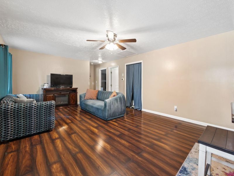 5142 Rutledge Drive S, Columbus, OH 43232 Photo 5