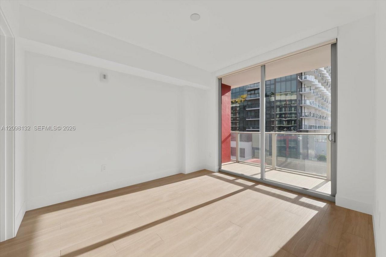 90 NE 32nd St , Unit 703, Miami, FL 33137 Photo