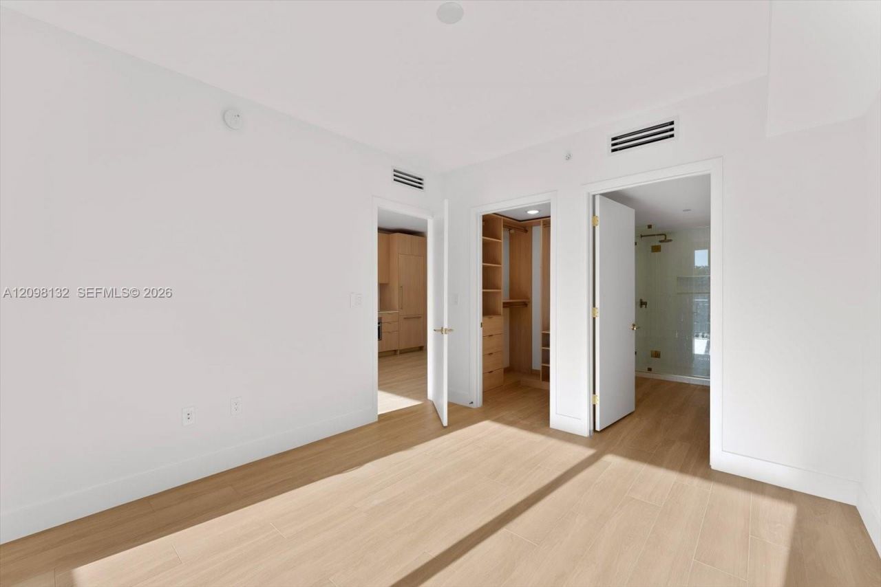 90 NE 32nd St , Unit 703, Miami, FL 33137 Photo