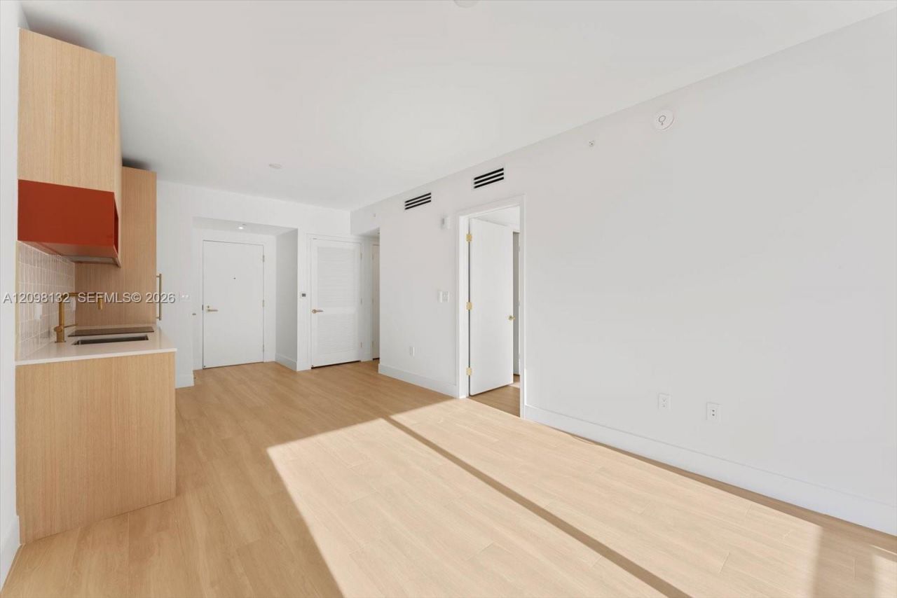 90 NE 32nd St , Unit 703, Miami, FL 33137 Photo