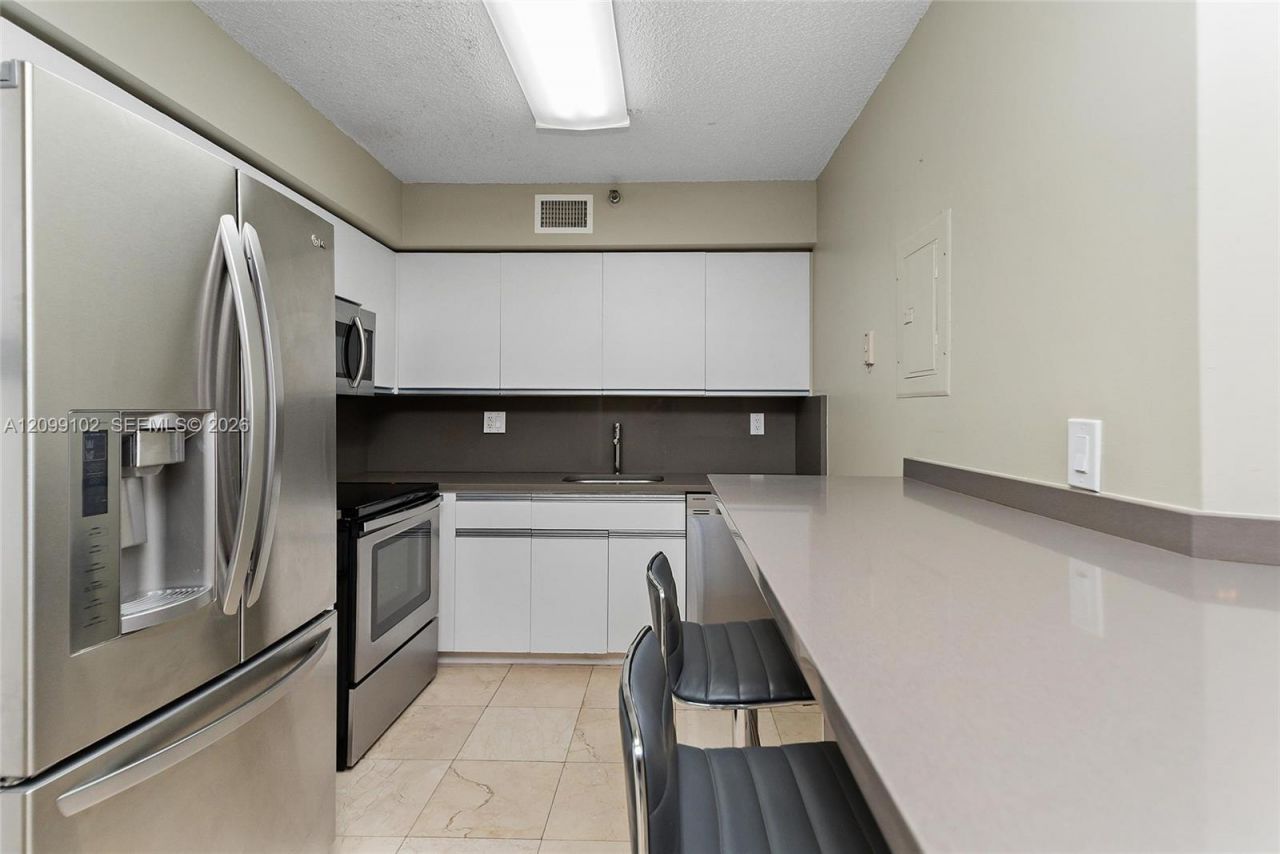 3400 NE 192nd St , Unit 1707, Aventura, FL 33180 Photo