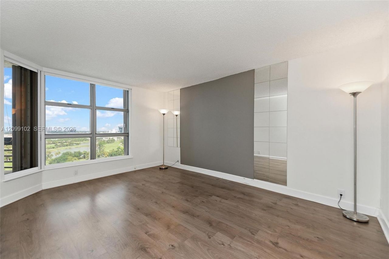 3400 NE 192nd St , Unit 1707, Aventura, FL 33180 Photo