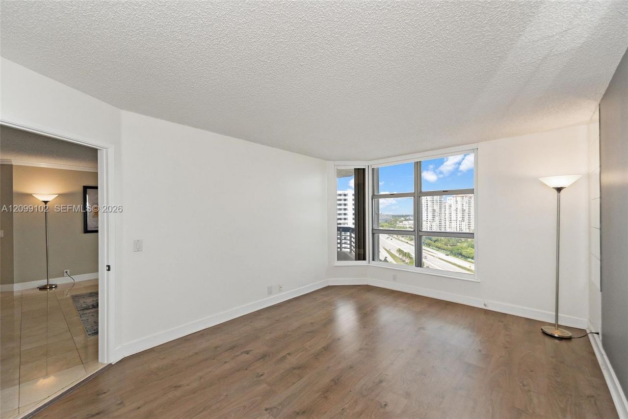 3400 NE 192nd St , Unit 1707, Aventura, FL 33180 Photo