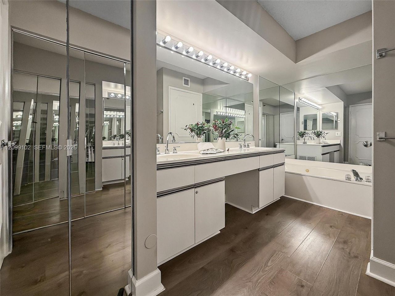 3400 NE 192nd St , Unit 1707, Aventura, FL 33180 Photo