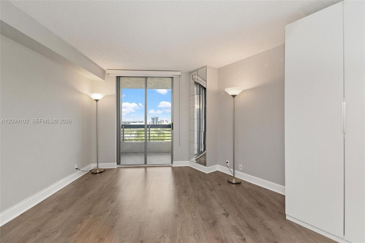 3400 NE 192nd St , Unit 1707, Aventura, FL 33180 Photo