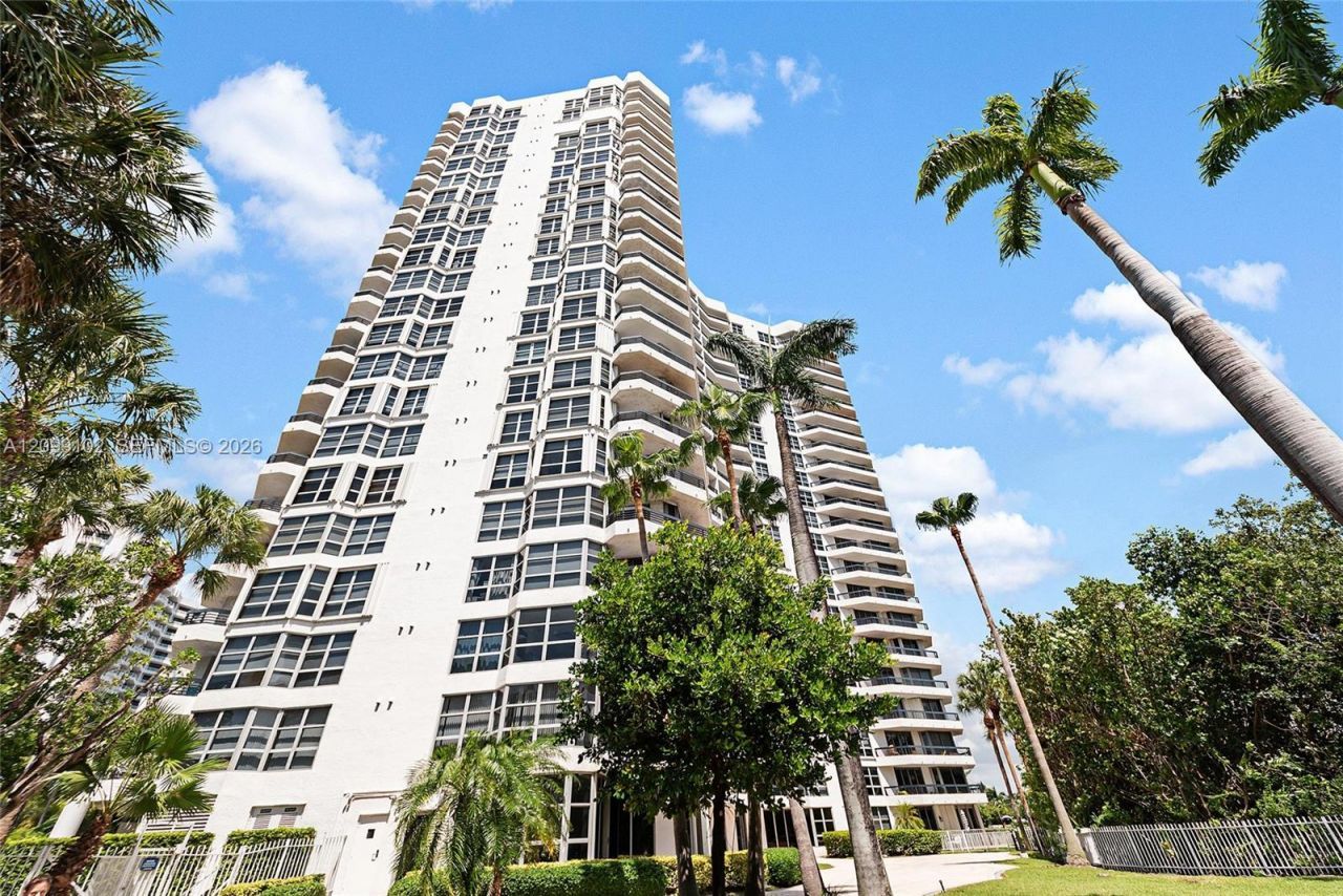 3400 NE 192nd St , Unit 1707, Aventura, FL 33180 Photo