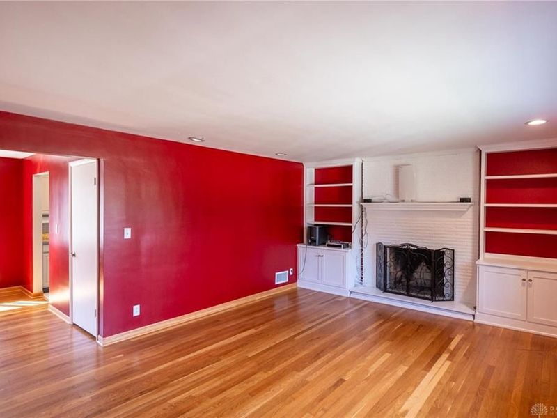 1030 Wenbrook Drive, Kettering, OH 45429 Photo 4