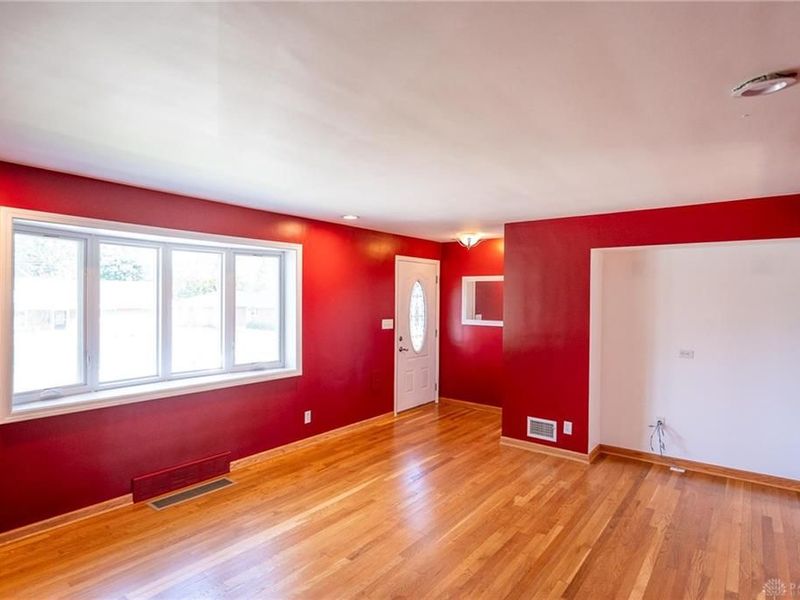 1030 Wenbrook Drive, Kettering, OH 45429 Photo 6