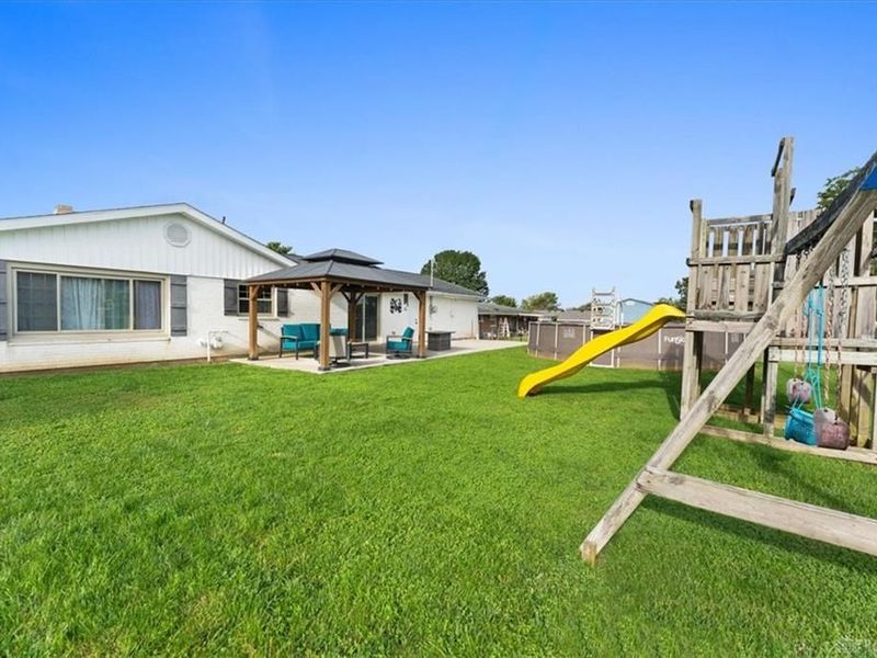 1131 Ortego Drive, Fairborn, OH 45324 Photo 6