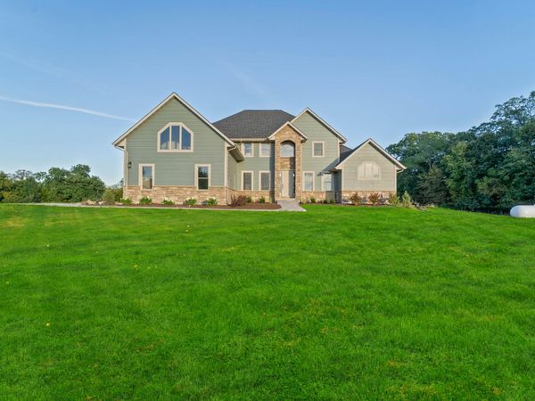 410 Mayapple Lane, Boone, IA 50036