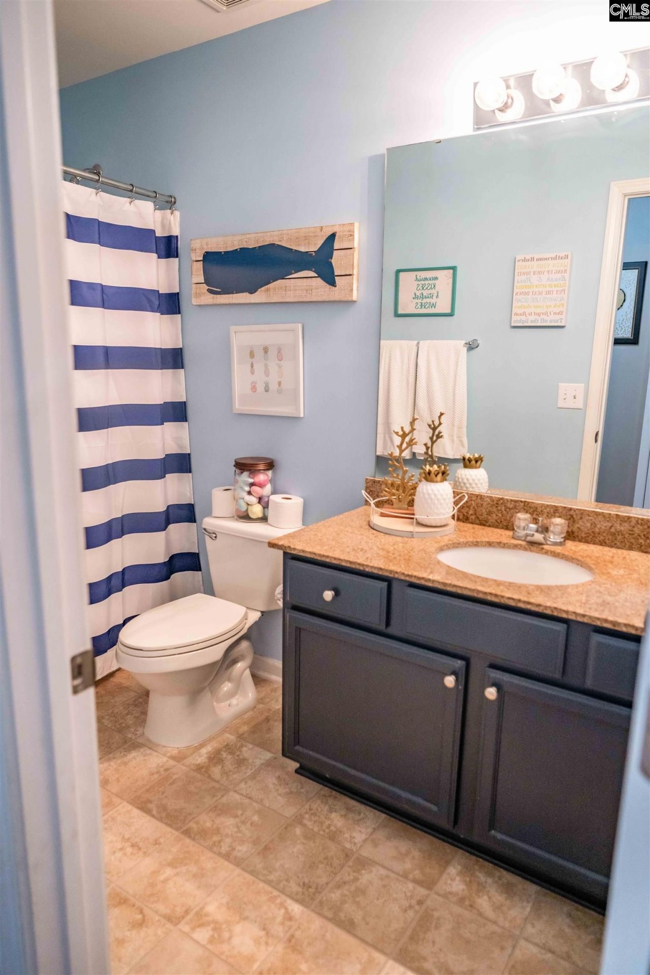 301 Chamfort Drive  Photo 25