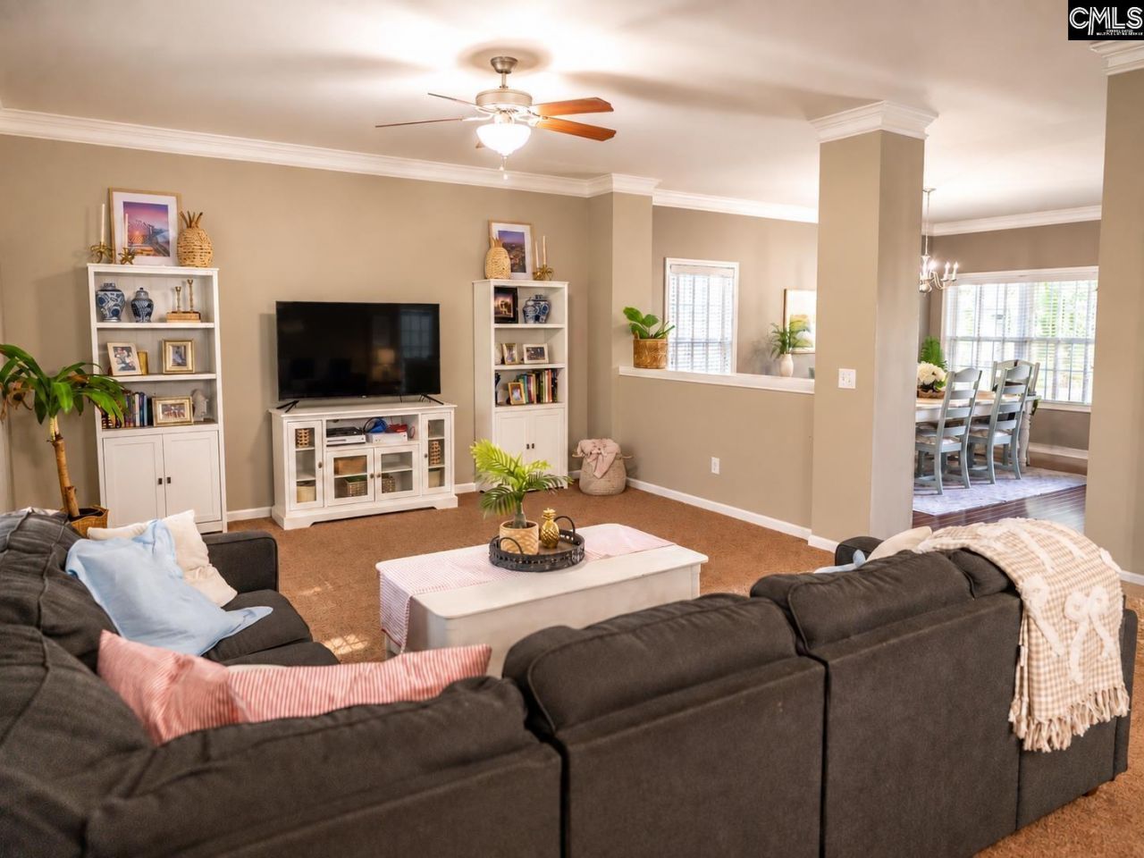 301 Chamfort Drive  Photo 8