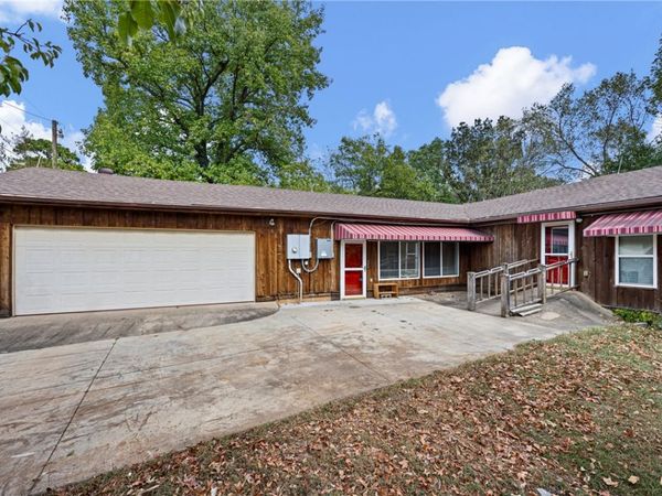 37 Gilbert Lane , Dover, AR 72837