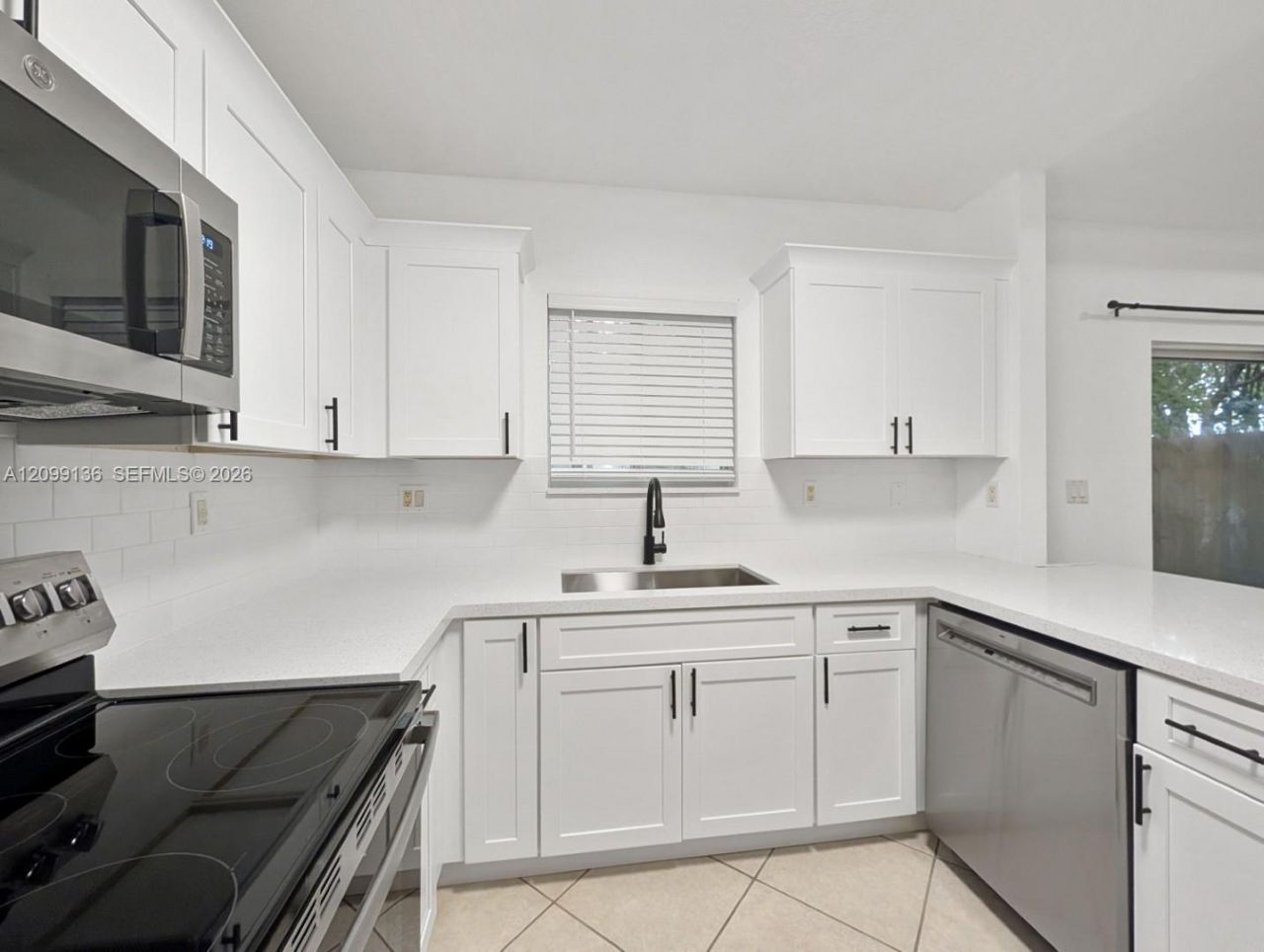 14618 SW 38 St , Unit 2, Miami, FL 33175 Photo