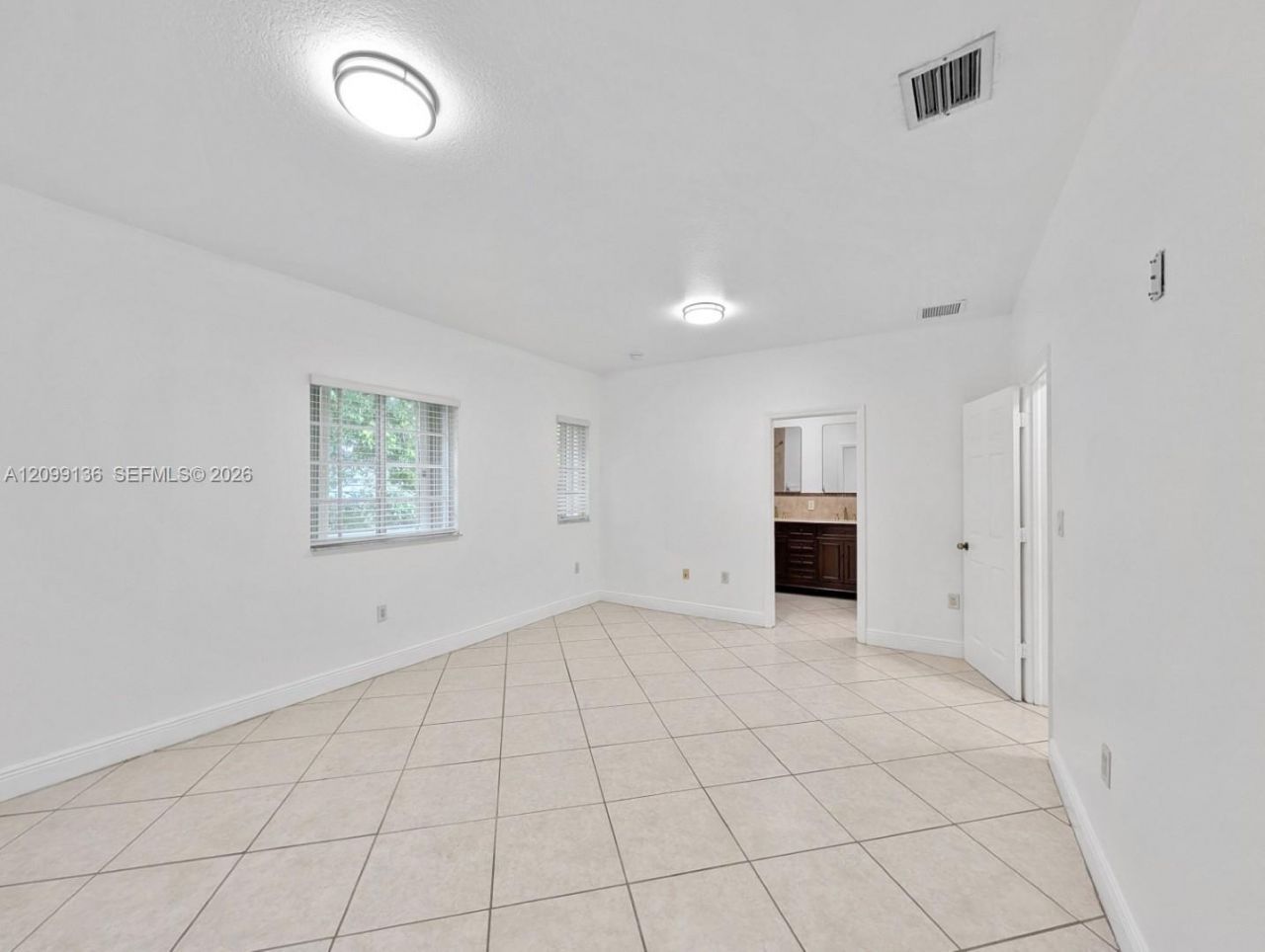 14618 SW 38 St , Unit 2, Miami, FL 33175 Photo