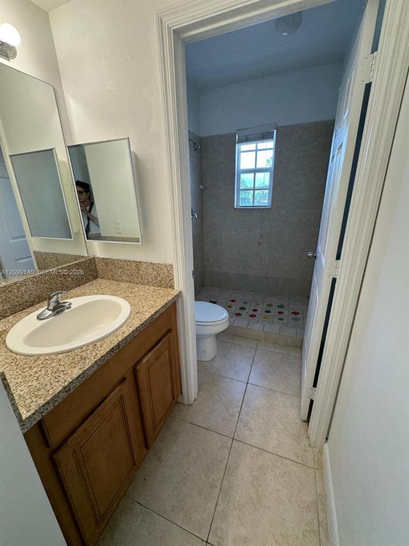 7130 Rue Versailles , Unit 11, Miami Beach, FL 33141 Photo