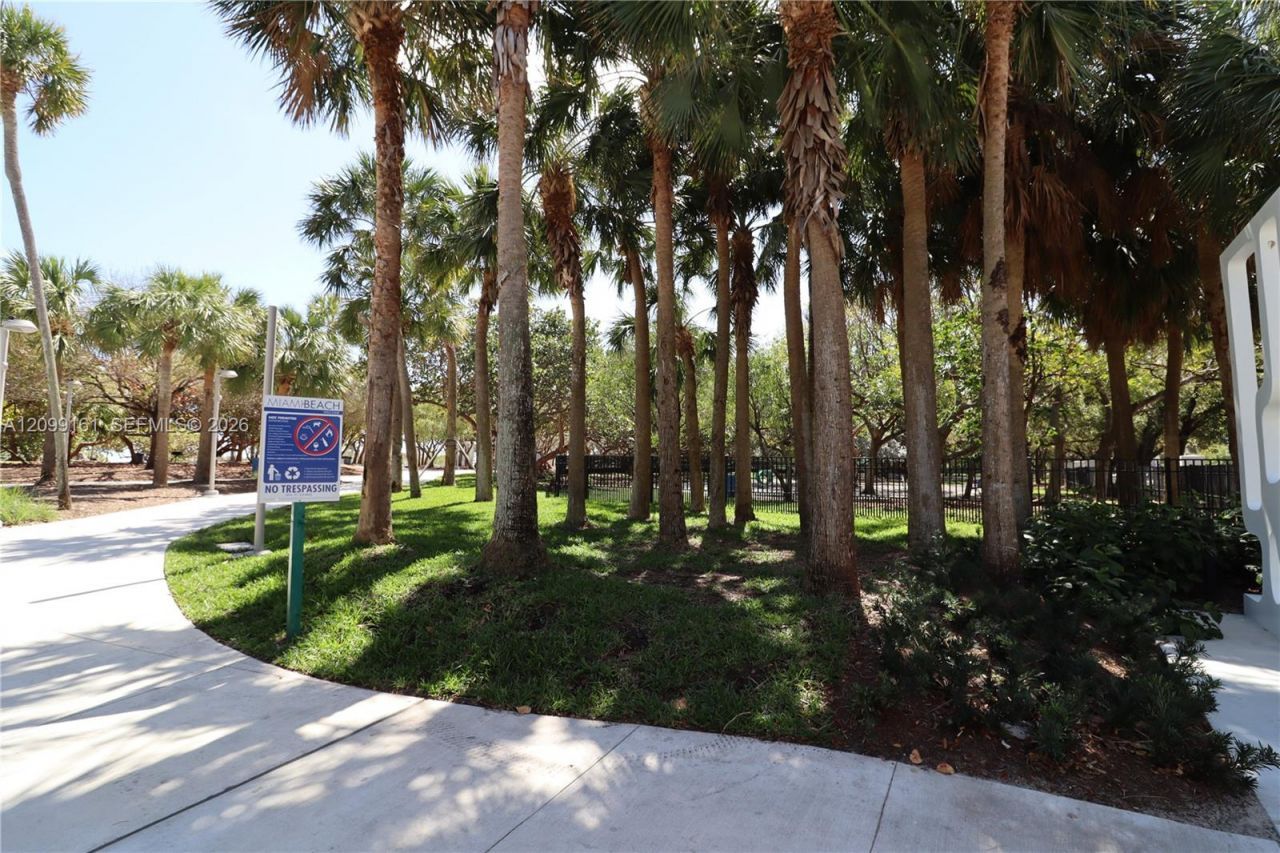 540 74th St , Unit 14, Miami Beach, FL 33141 Photo