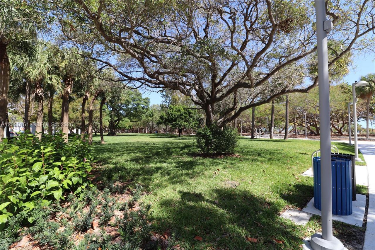 540 74th St , Unit 14, Miami Beach, FL 33141 Photo