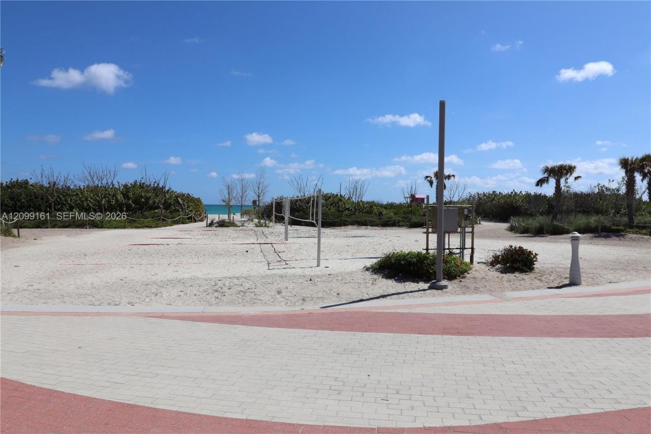 540 74th St , Unit 14, Miami Beach, FL 33141 Photo