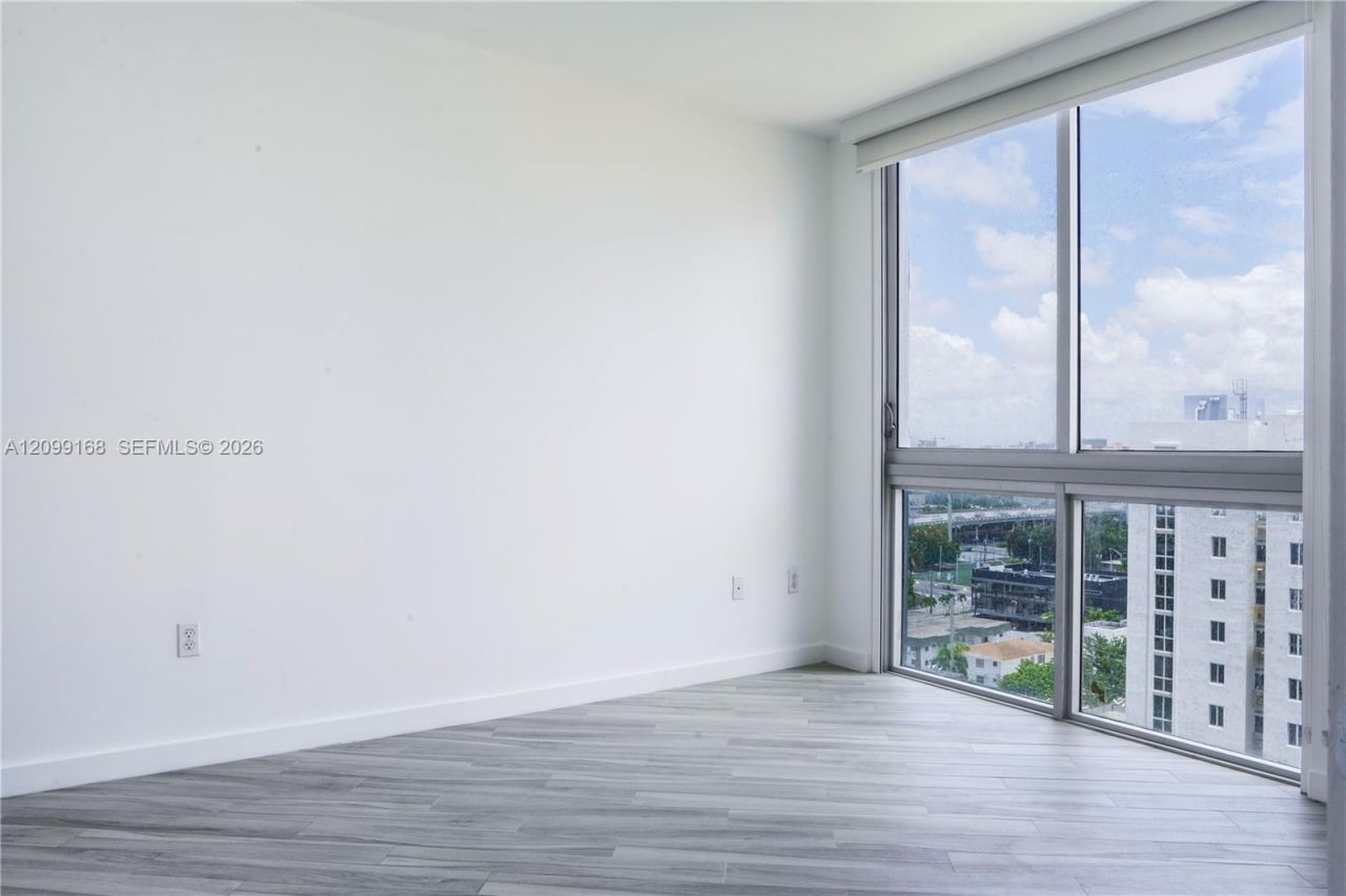 1010 SW 2nd Ave , Unit 1104, Miami, FL 33130 Photo