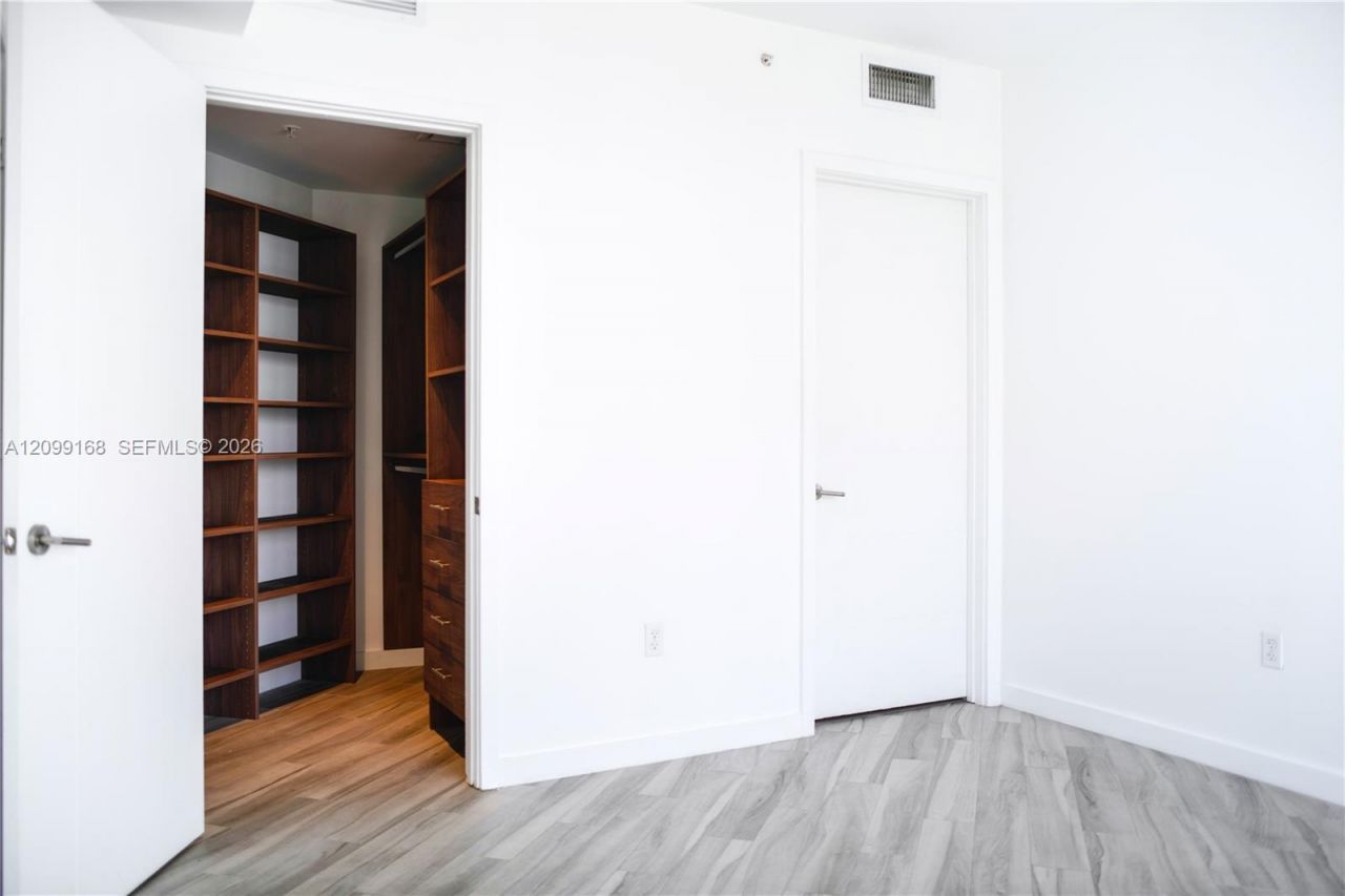 1010 SW 2nd Ave , Unit 1104, Miami, FL 33130 Photo