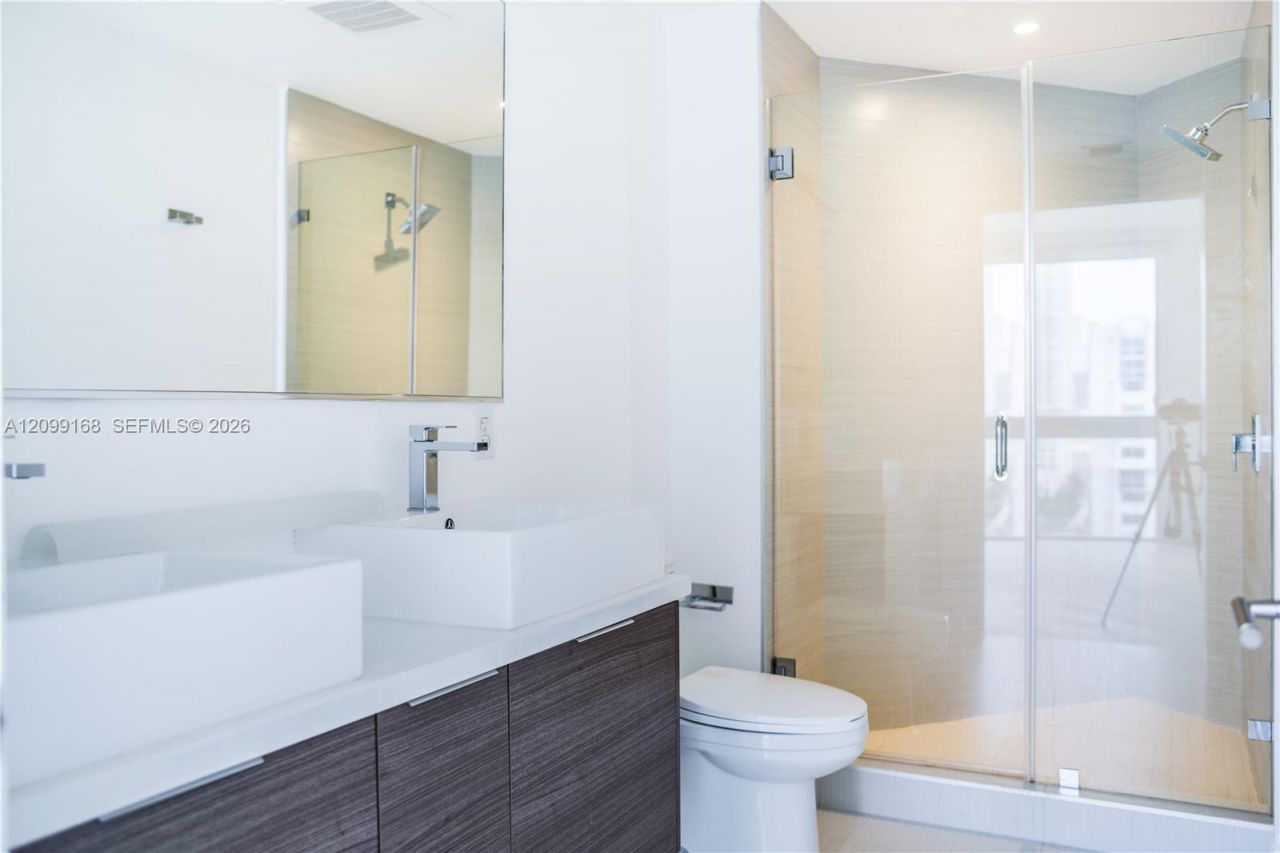 1010 SW 2nd Ave , Unit 1104, Miami, FL 33130 Photo
