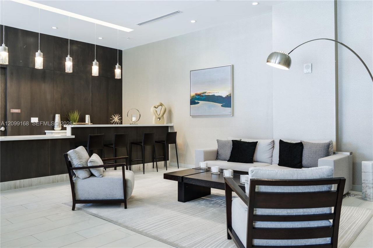 1010 SW 2nd Ave , Unit 1104, Miami, FL 33130 Photo