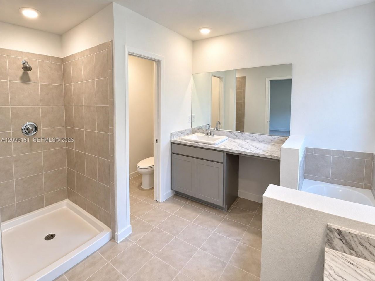1223 NW 208th Ter, Miami Gardens, FL 33169 Photo