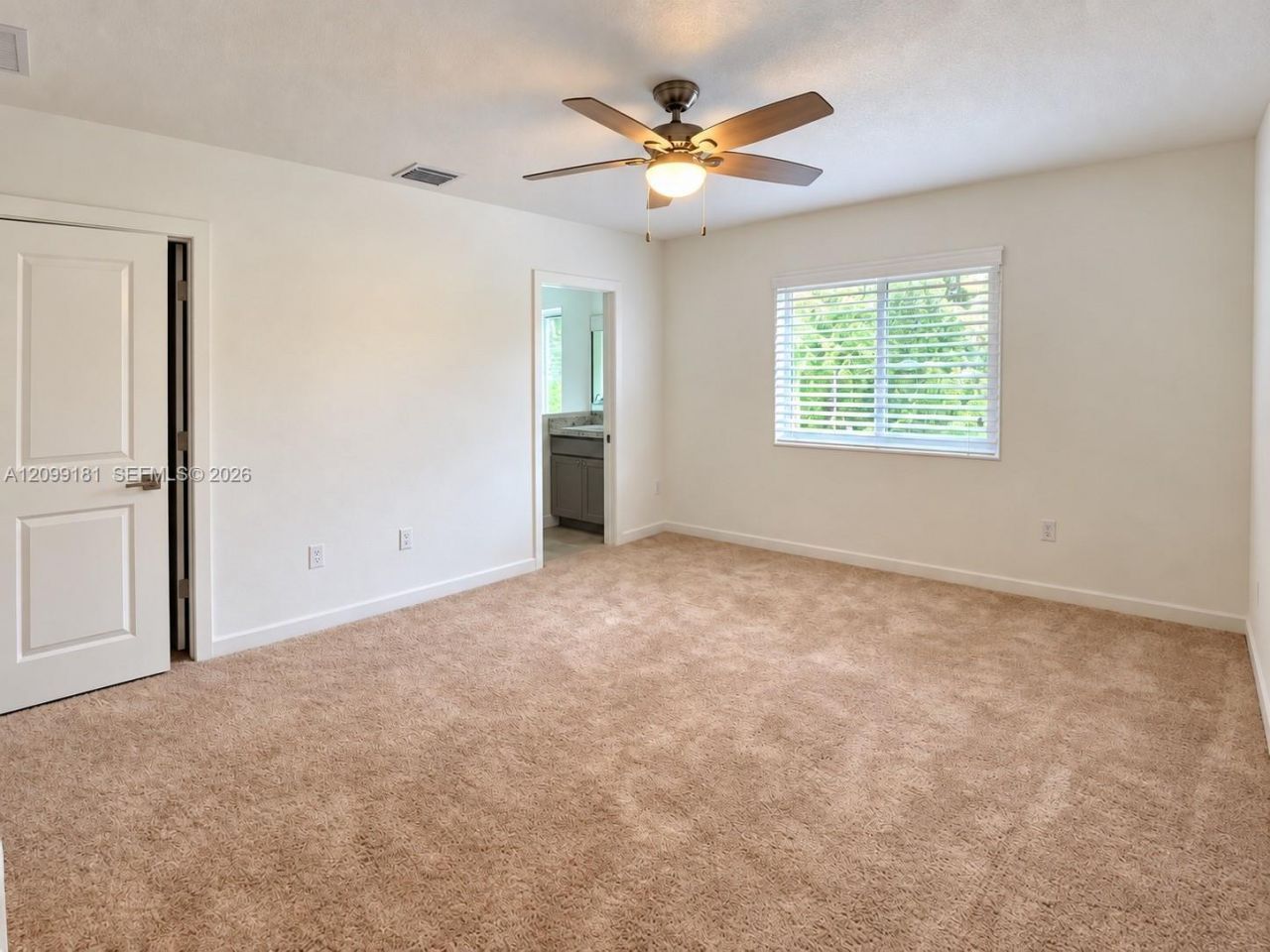 1223 NW 208th Ter, Miami Gardens, FL 33169 Photo