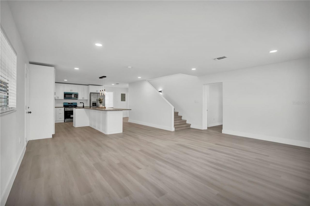 4665 Piedmont Court, Orlando, FL 32811 Photo
