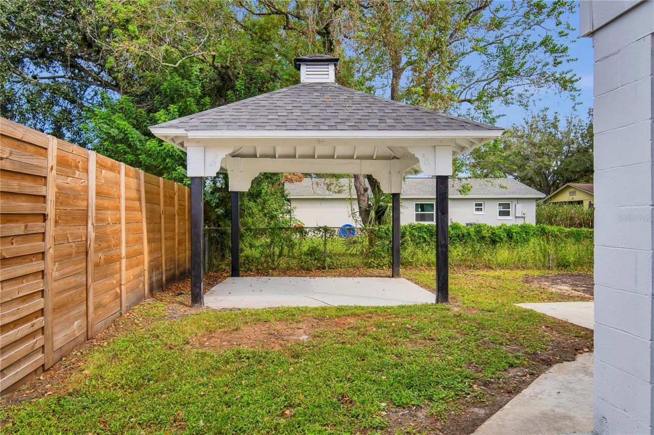4665 Piedmont Court, Orlando, FL 32811 Photo