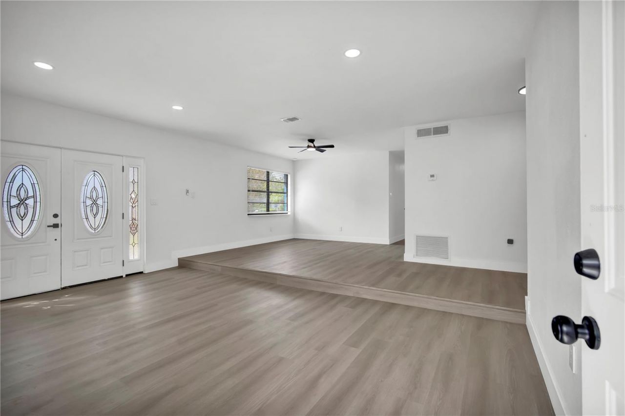 4665 Piedmont Court, Orlando, FL 32811 Photo