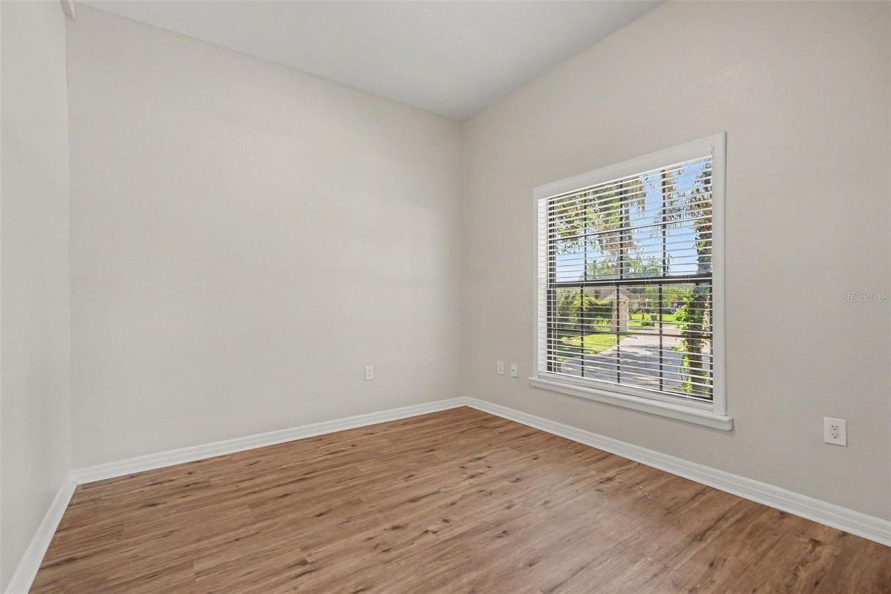 126 Goins Drive , Seffner, FL 33584 Photo