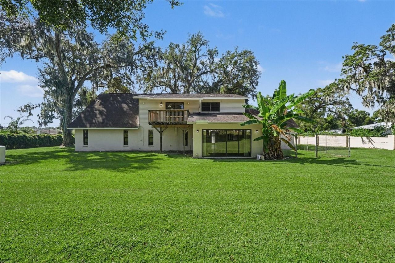 126 Goins Drive , Seffner, FL 33584 Photo