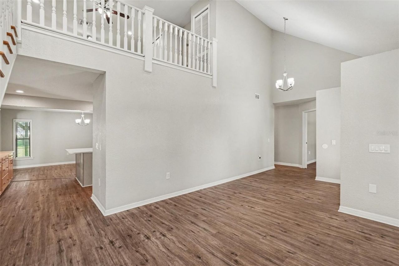 126 Goins Drive , Seffner, FL 33584 Photo