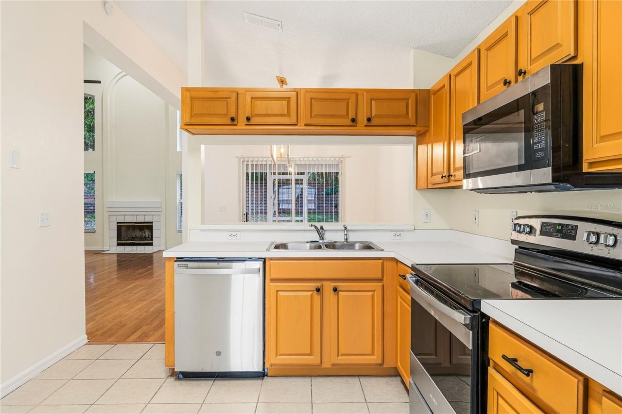 617 Randon Terrace , Lake Mary, FL 32746 Photo