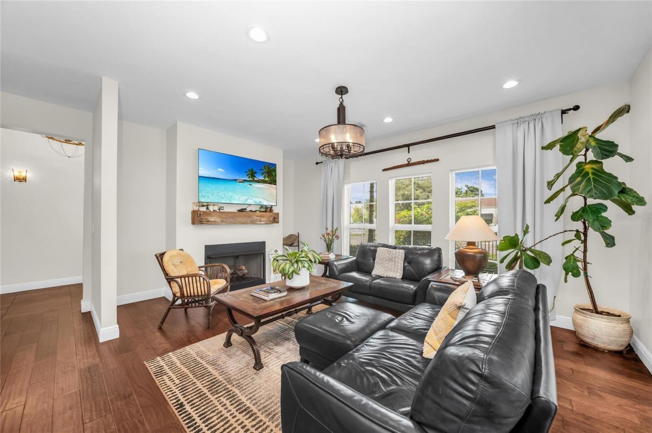 301 Ponce De Leon Avenue, Venice, FL 34285 Photo