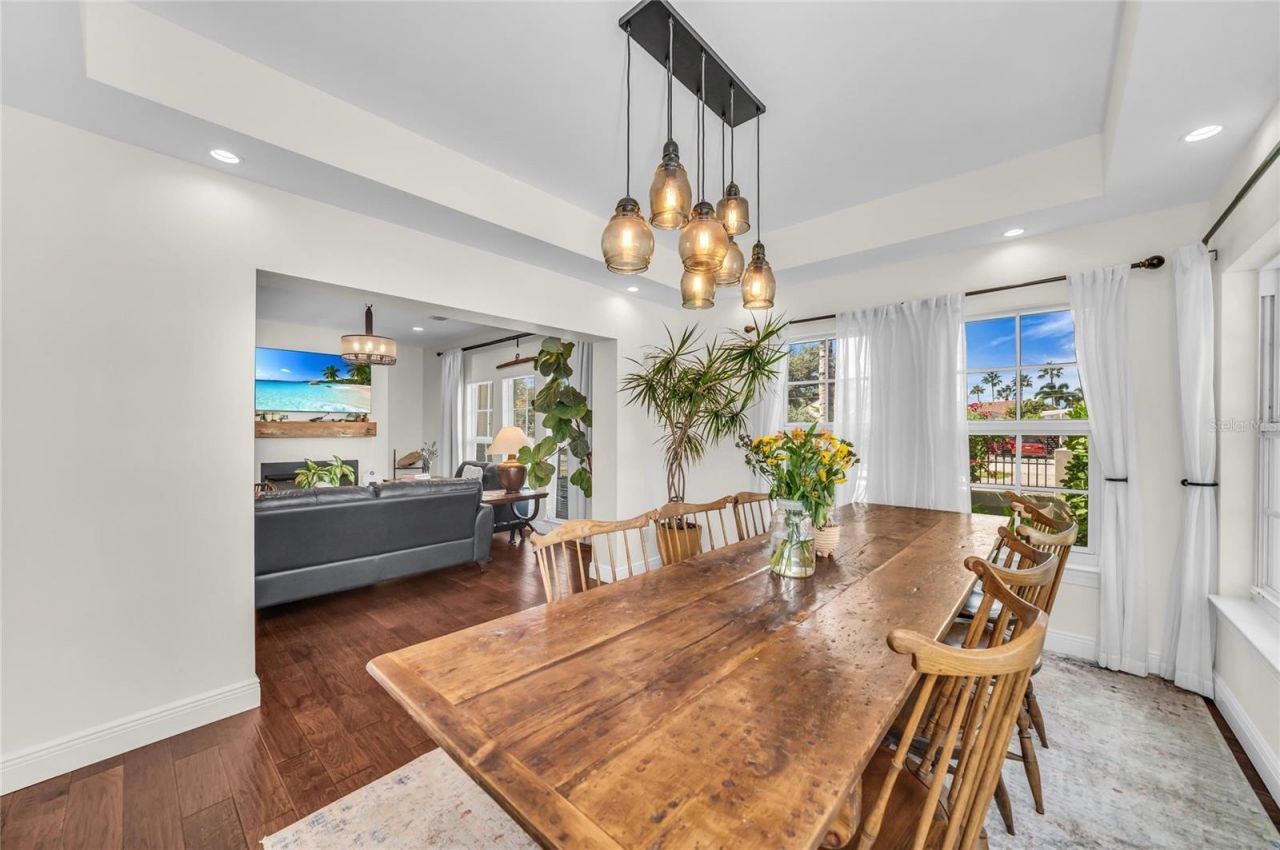301 Ponce De Leon Avenue, Venice, FL 34285 Photo
