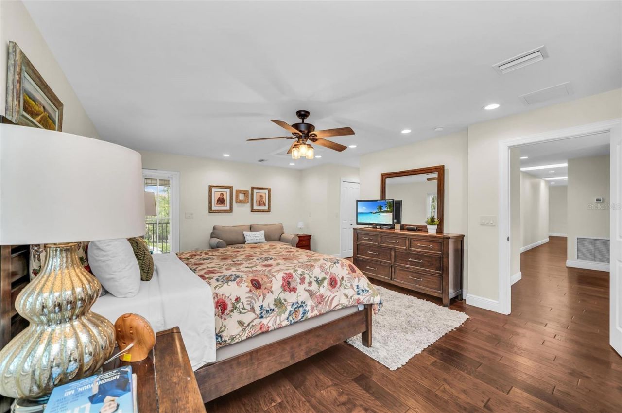 301 Ponce De Leon Avenue, Venice, FL 34285 Photo