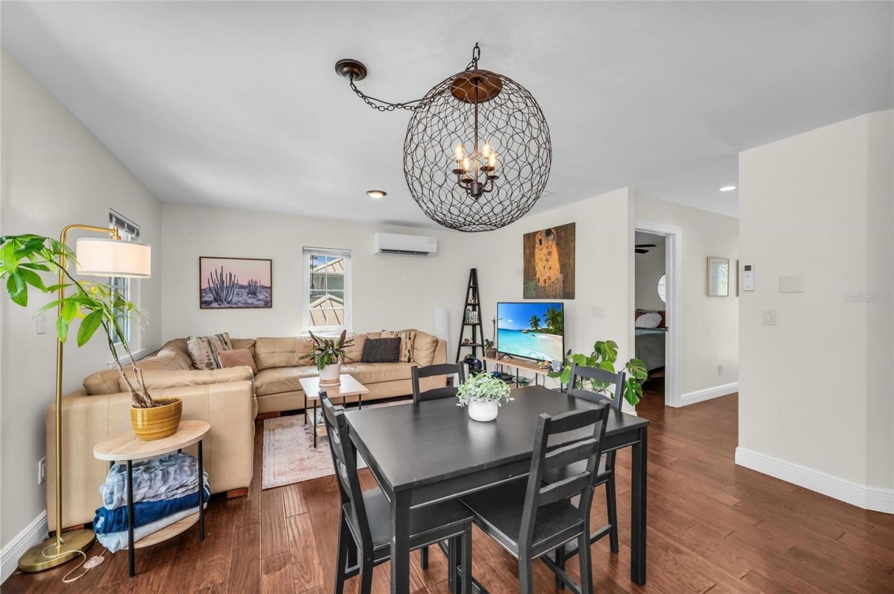 301 Ponce De Leon Avenue, Venice, FL 34285 Photo