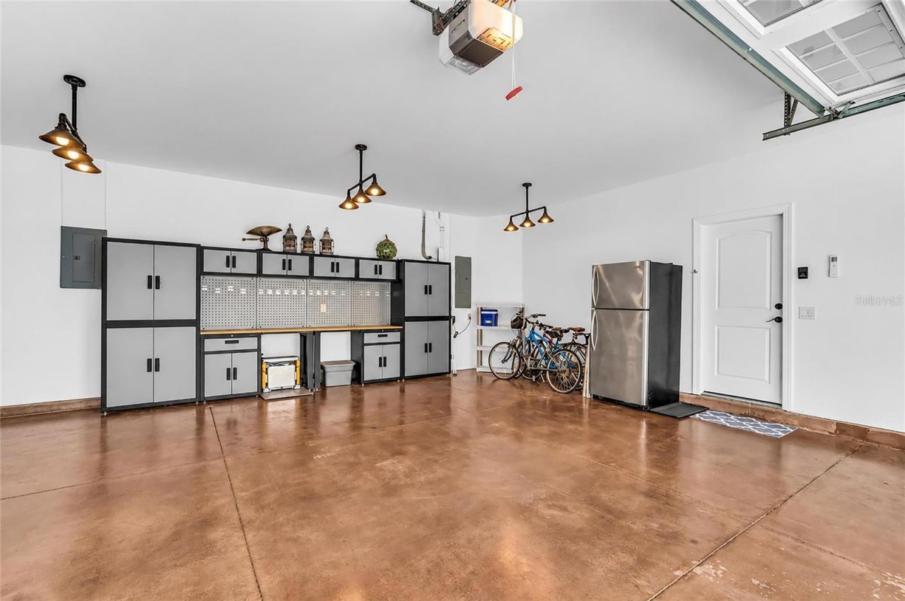 301 Ponce De Leon Avenue, Venice, FL 34285 Photo