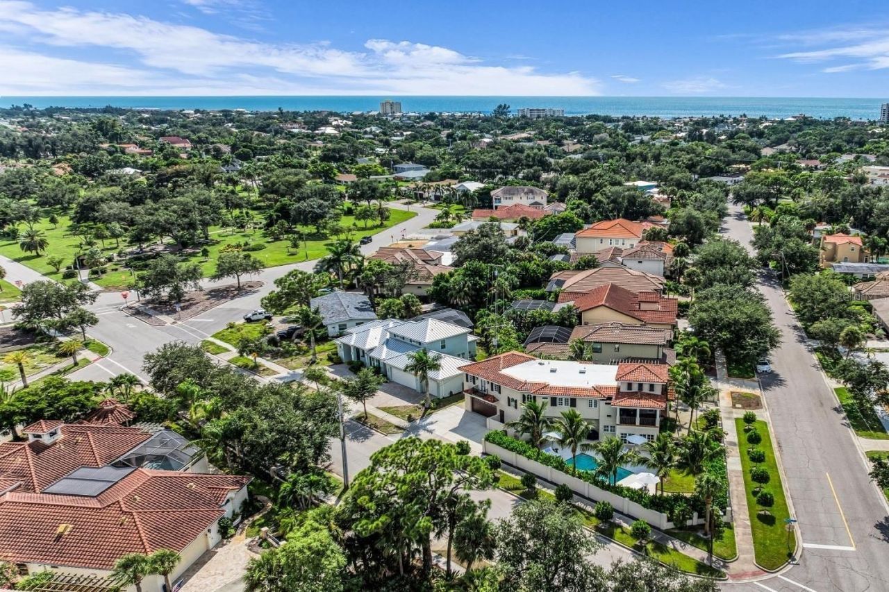 301 Ponce De Leon Avenue, Venice, FL 34285 Photo